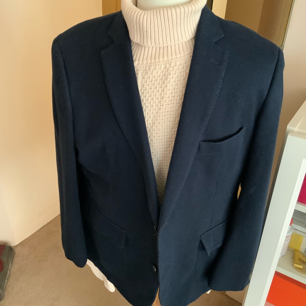 Flint blue blazer, beautiful cotton, polyester great with jeans, size 46R